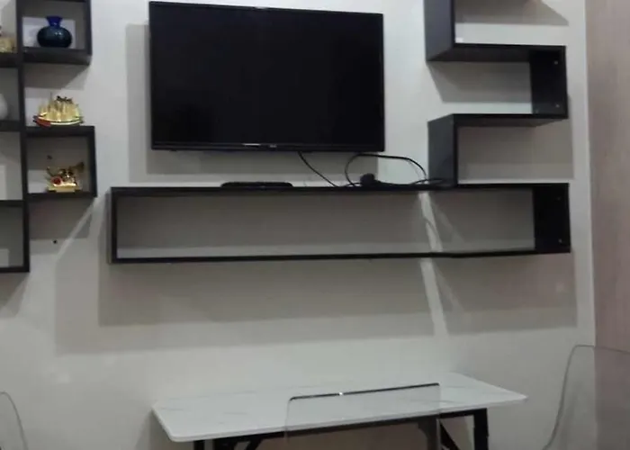 Apartment 1bedroom Fully Furnished With Netflix & Free Wifi In Trees Residences Manila