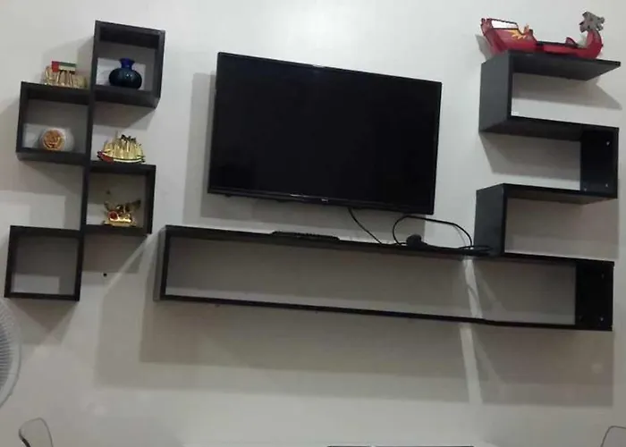 Apartment 1bedroom Fully Furnished With Netflix & Free Wifi In Trees Residences Manila