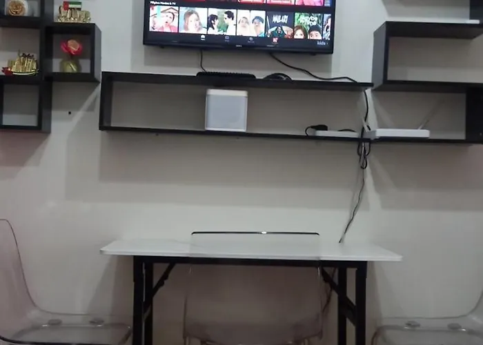 1bedroom Fully Furnished With Netflix & Free Wifi In Trees Residences Apartment Manila